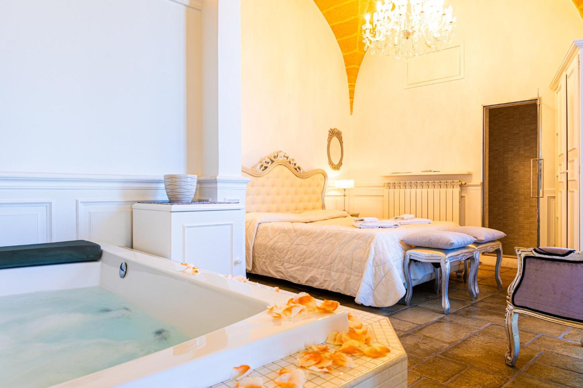Bed and Breakfast Palazzo Aurora Алецио Экстерьер фото