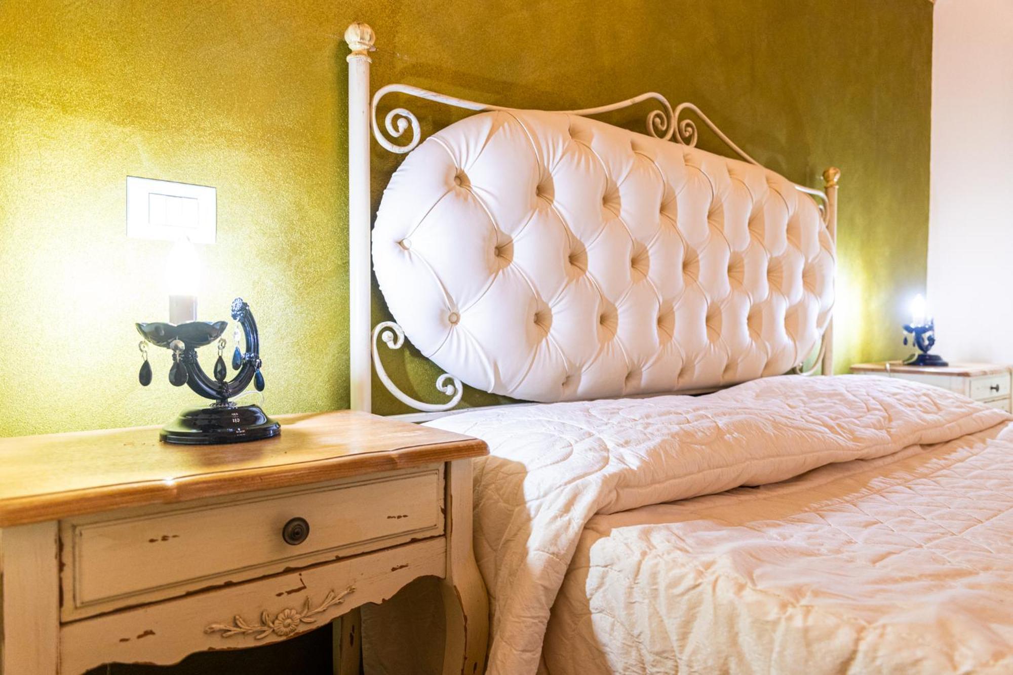 Bed and Breakfast Palazzo Aurora Алецио Экстерьер фото