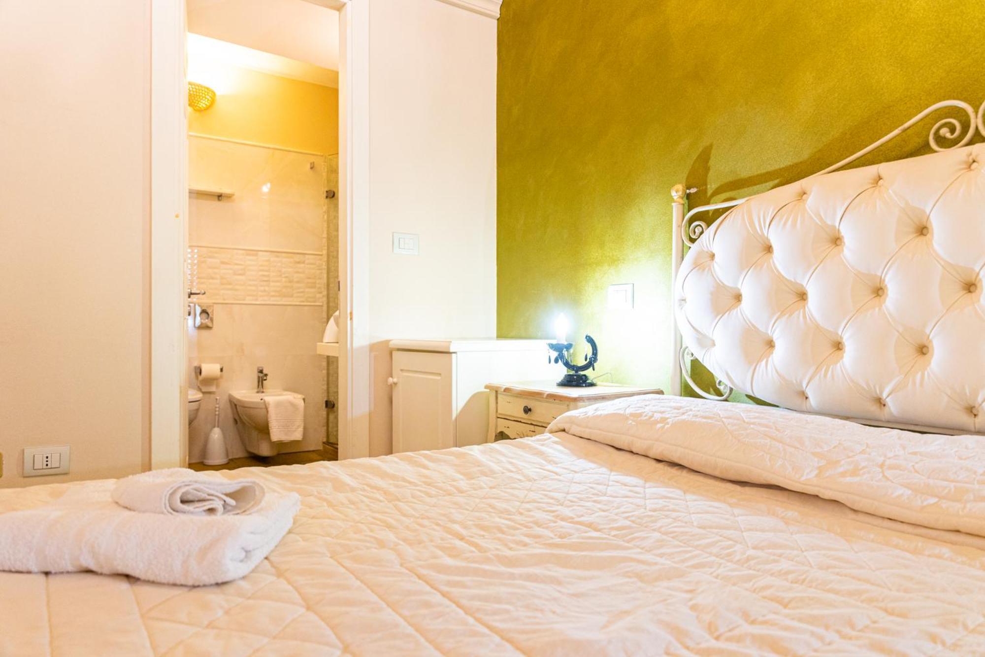 Bed and Breakfast Palazzo Aurora Алецио Экстерьер фото